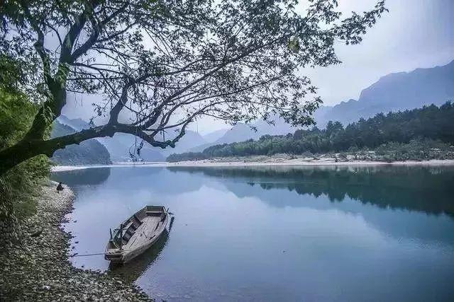 逃离广阔的山川